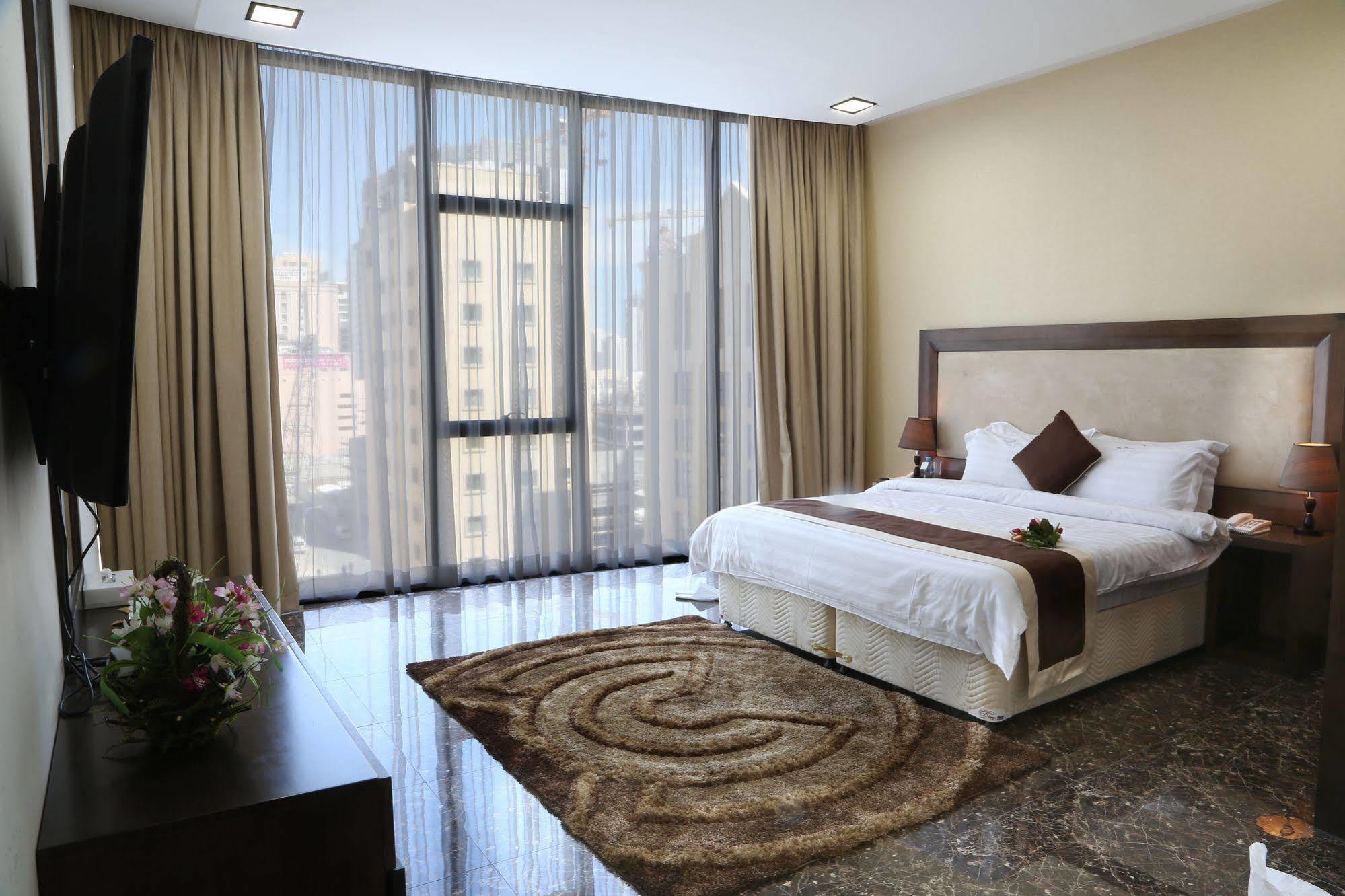 Belle Tower Luxury Apartments มานามา ภายนอก รูปภาพ